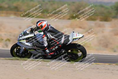 media/Oct-09-2022-SoCal Trackdays (Sun) [[95640aeeb6]]/Turn 15 Inside Distant Pans (1145am)/